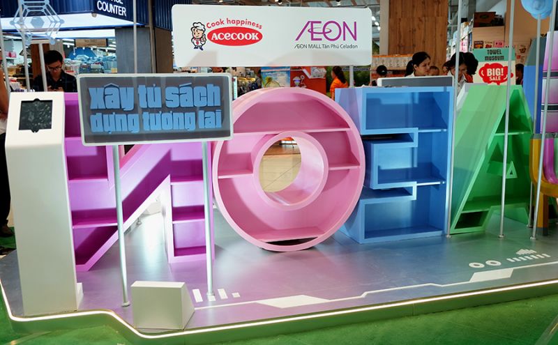 tủ sách lúc đầu